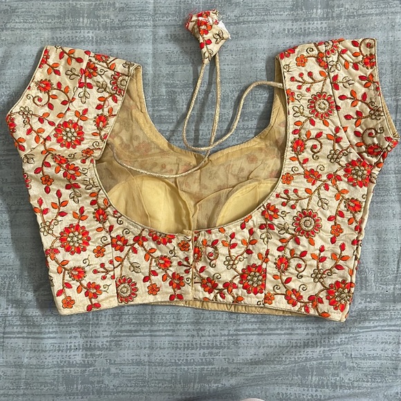 Party wear multicolour blouse - Picture 7 of 7